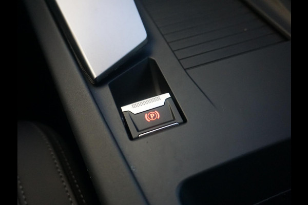 Peugeot 308 SW 1.2 Hybrid 145 e-DCS6 GT 360 camera