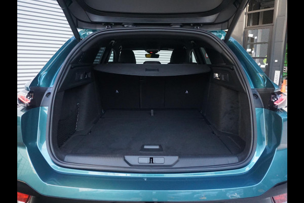 Peugeot 308 SW 1.2 Hybrid 145 e-DCS6 GT 360 camera