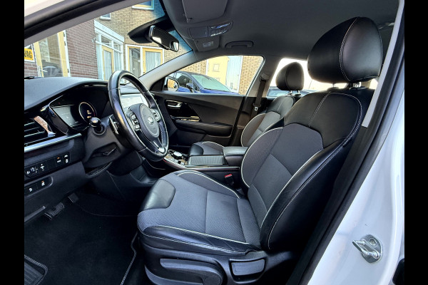 Kia e-Niro DynamicLine 64 kWh 3-Fase, Navi, Camera, Carplay, DAB