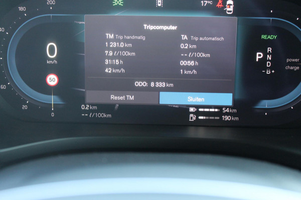 Volvo XC60 T8 455PK Automaat AWD Plus Black Edition Panoramisch schuif-kanteldak / Google infotainment / Adaptieve cruise control / 21" lichtmetalen velgen / Parkeersensoren voor en achter met camera