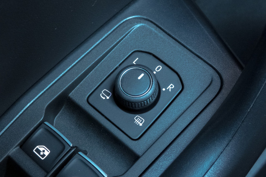 Volkswagen T-Roc 1.0 TSI R-Line Business | CAMERA | STOELVERWARMING | EERSTE EIGENAAR | ACC