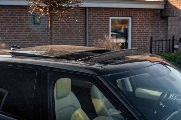 Land Rover Range Rover Sport 2.0 P400e HSE Dynamic 404 PK Luchtvering Pano Keyless Trekhaak Meridian 360 Camera 22''