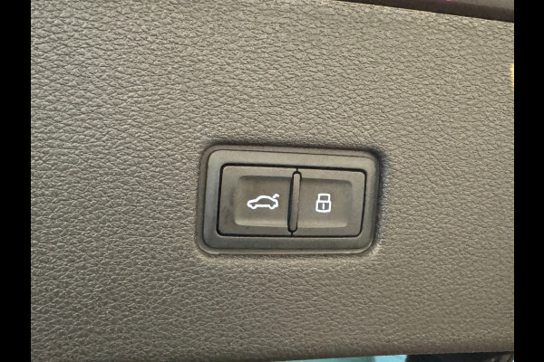 Audi RSQ8 4.0 TFSI quattro Performance Pano|Ceramic|HuD|B&O