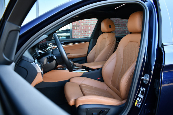 BMW 5 Serie 545e xDrive M-Sport Pano ACC HUD 20inch 360 Laser HiFi Adp-demping