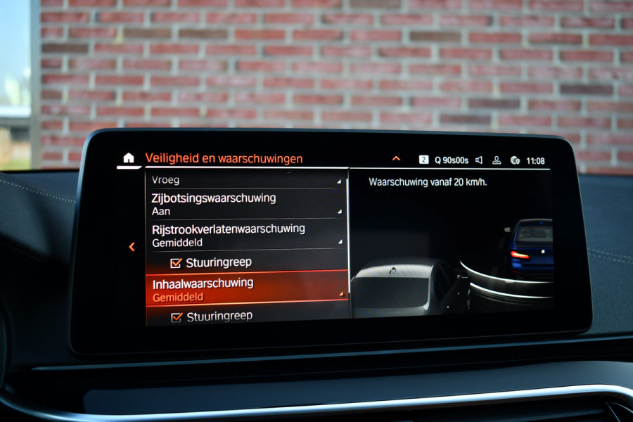 BMW 5 Serie 545e xDrive M-Sport Pano ACC HUD 20inch 360 Laser HiFi Adp-demping