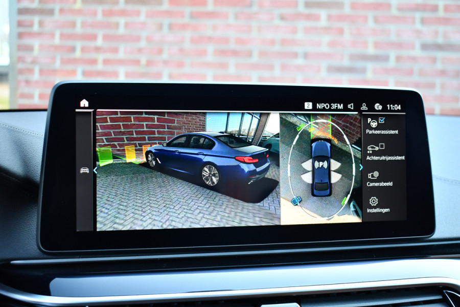 BMW 5 Serie 545e xDrive M-Sport Pano ACC HUD 20inch 360 Laser HiFi Adp-demping