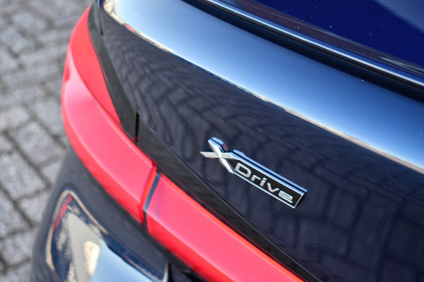 BMW 5 Serie 545e xDrive M-Sport Pano ACC HUD 20inch 360 Laser HiFi Adp-demping