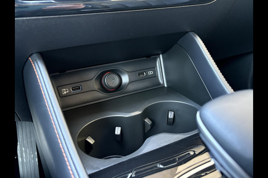 MG HS 1.5 TGDI Luxury Plug-in Hybride | PHEV | Stoelverwarming | 360 graden camera | Ledereren bekleding |