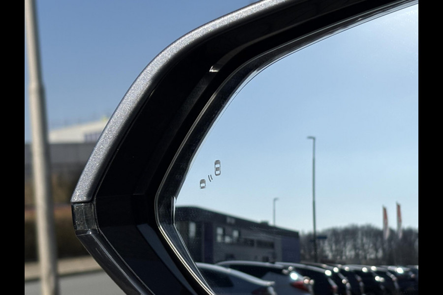 MG HS 1.5 TGDI Luxury Plug-in Hybride | PHEV | Stoelverwarming | 360 graden camera | Ledereren bekleding |