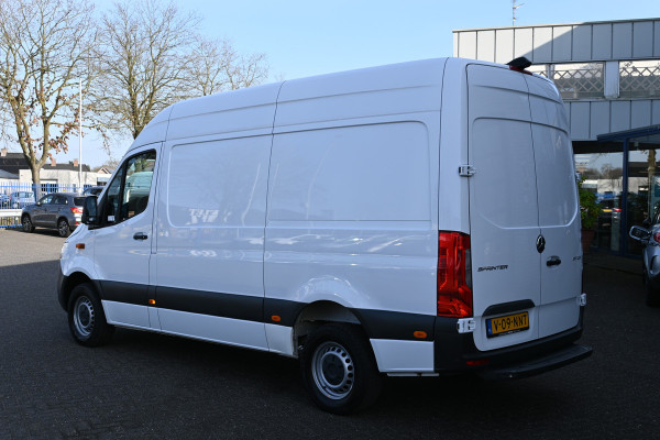 Mercedes-Benz Sprinter 317 CDI L2H2 360 Graden camera, MBUX met navigatie