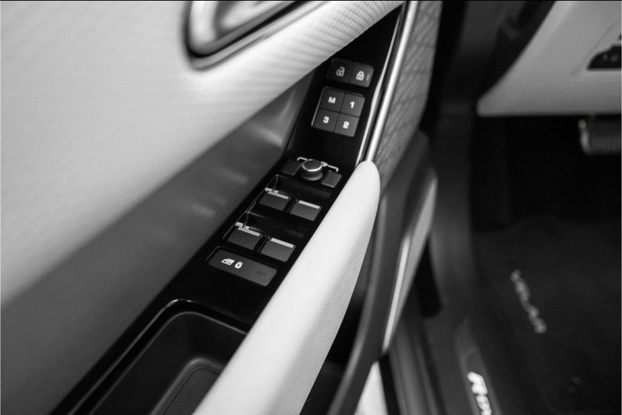 Land Rover Range Rover Velar 2.0 P400e Edition Pano ACC Meridian 360°