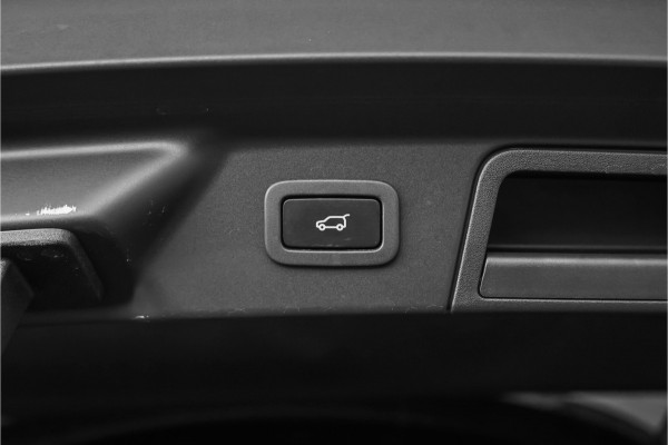Land Rover Range Rover Velar 2.0 P400e Edition Pano ACC Meridian 360°