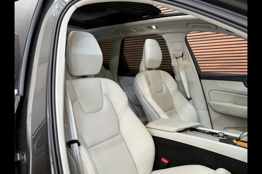 Volvo XC60 2.0 T6 Plug-in AWD Inscription | VOL! | Pano | Luchtvering | Trekhaak | Xenium Pakket | Int.Safe PRO Pakket | HUD | NAP
