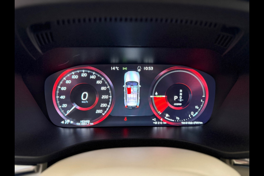 Volvo XC60 2.0 T6 Plug-in AWD Inscription | VOL! | Pano | Luchtvering | Trekhaak | Xenium Pakket | Int.Safe PRO Pakket | HUD | NAP