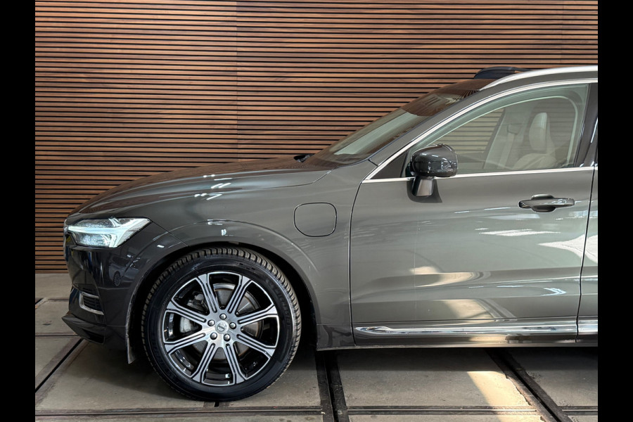 Volvo XC60 2.0 T6 Plug-in AWD Inscription | VOL! | Pano | Luchtvering | Trekhaak | Xenium Pakket | Int.Safe PRO Pakket | HUD | NAP