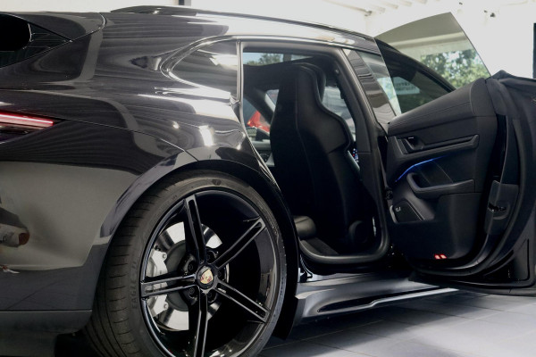 Porsche Taycan Sport Turismo Performance|PSCB|NL|21''|Acc|Sprt Chrono|