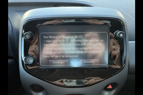 Toyota Aygo 1.0 VVT-i X-Play 5-drs. CAMERA/CARPLAY/LIMITER/AIRCO/MEDIA