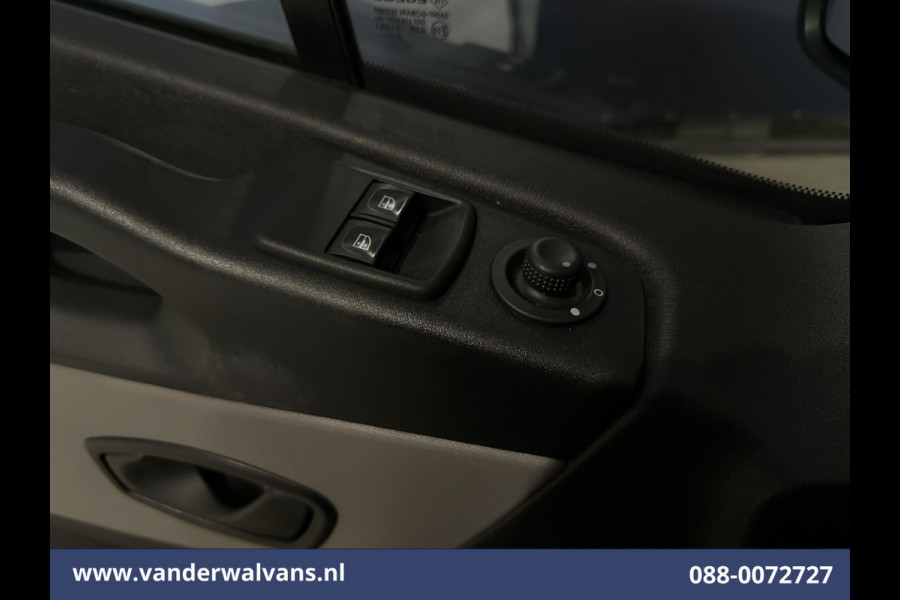 Renault Trafic 1.6 dCi 122pk L2H1 Euro6 Airco | Imperiaal | Trekhaak bluetooth telefoonvoorbereiding