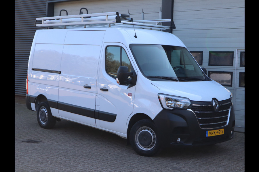 Renault Master 2.3 dCi 150pk Euro 6 L2H2 - Glasresteel v.d. Born - Resteel - Traplader - Trekhaak
