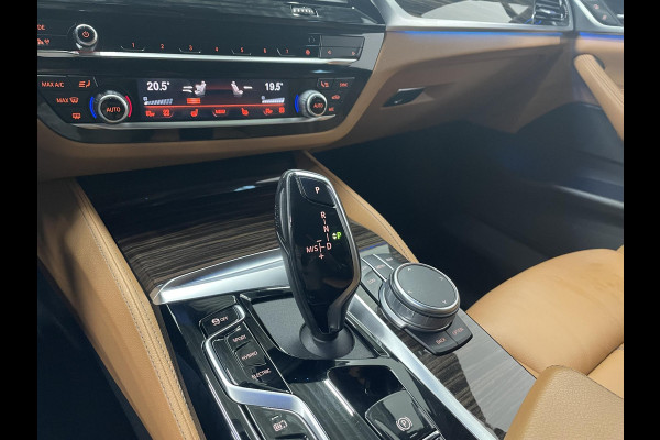 BMW 5 Serie Touring 530e Business Edition Plus 292 PK Aut. Leder Navi Carplay Cruise Control Full LED PDC VA + Camera