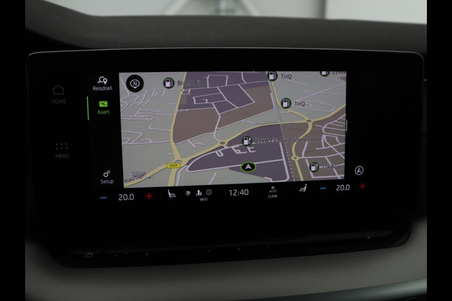 Škoda Octavia 1.4 TSI iV PHEV Business Edition Plus | Stoelverwarming | Trekhaak | Camera | Adaptive cruise | Carplay | Sfeerverlichting | Navigatie | Side Assist | Stuurverwarming | Plug In