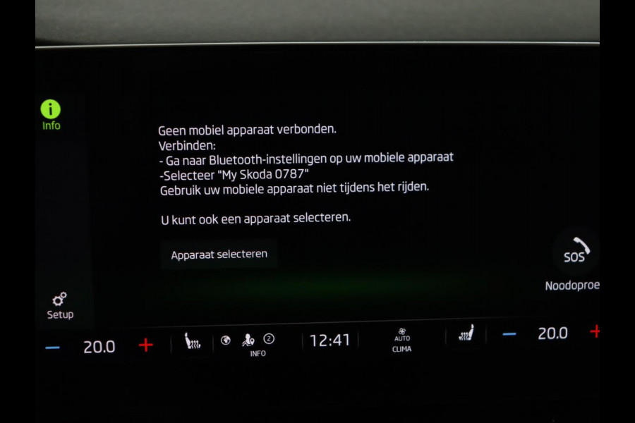 Škoda Octavia 1.4 TSI iV PHEV Business Edition Plus | Stoelverwarming | Trekhaak | Camera | Adaptive cruise | Carplay | Sfeerverlichting | Navigatie | Side Assist | Stuurverwarming | Plug In