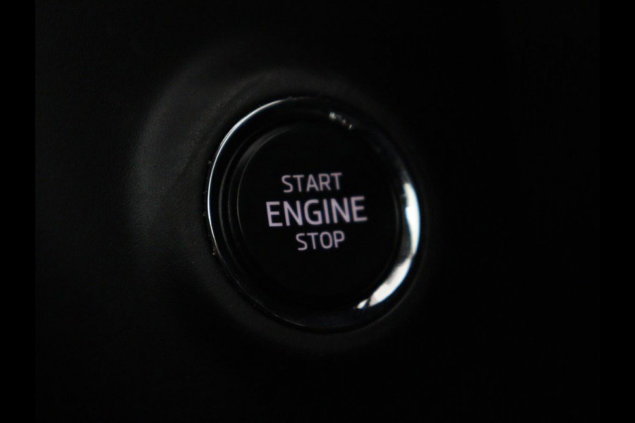 Škoda Octavia 1.4 TSI iV PHEV Business Edition Plus | Stoelverwarming | Trekhaak | Camera | Adaptive cruise | Carplay | Sfeerverlichting | Navigatie | Side Assist | Stuurverwarming | Plug In