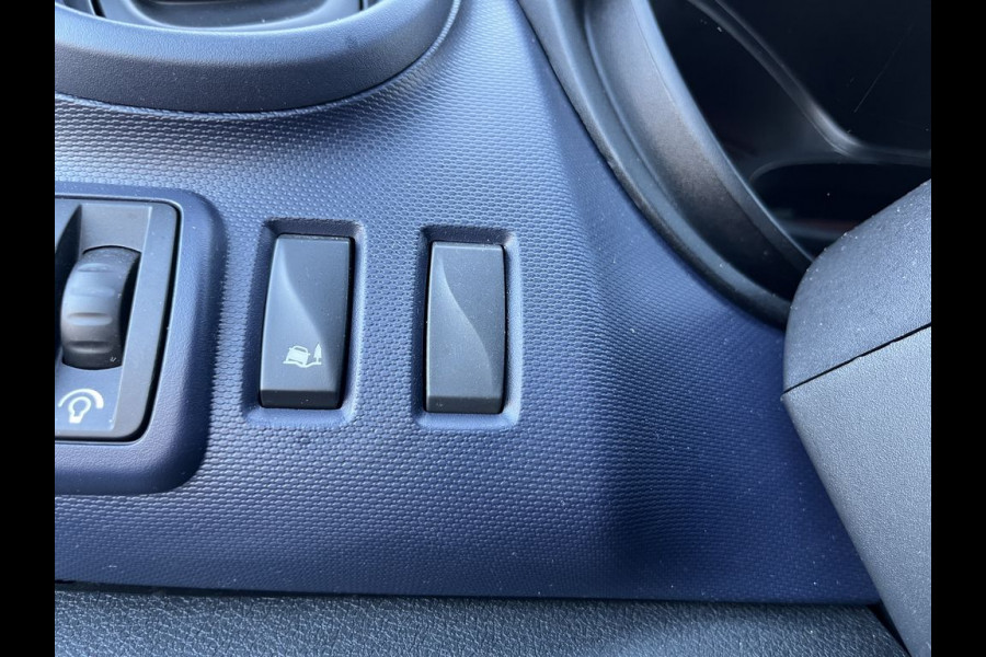 Opel Vivaro 1.6 CDTI E6 Edition 3 zits BPM Vrij! Lease €216 p/m, Inrichting, Airco, Navi Camera, PDC, Cruise controle, Onderhoudshistorie aanwezig