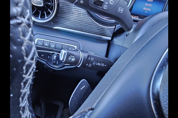 Mercedes-Benz V-Klasse 300d 4-MATIC Extra Lang DC Avantgarde | LED | ACC | Leder | Stoelverwarming | Burmester | App-connect | Trekhaak | LMV 19" | 360 Camera | Lane Assist | Schuifdeuren elektrisch |