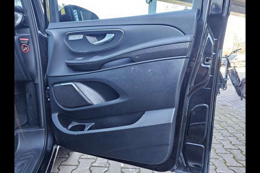 Mercedes-Benz V-Klasse 300d 4-MATIC Extra Lang DC Avantgarde | LED | ACC | Leder | Stoelverwarming | Burmester | App-connect | Trekhaak | LMV 19" | 360 Camera | Lane Assist | Schuifdeuren elektrisch |