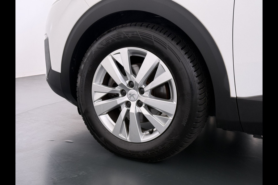 Peugeot 5008 T 131PK AUT-8 7-Pers. Navi 360°Camera Ecc Apple Carplay Android Auto Cruise Control Pdc Blue Executive Avantage Privacy Glas Lmv Isofix Led Regen-Lichtsensor Verkeersbord detectie Dealeronderhouden Origineel Nederlandse Auto 7 Zitter