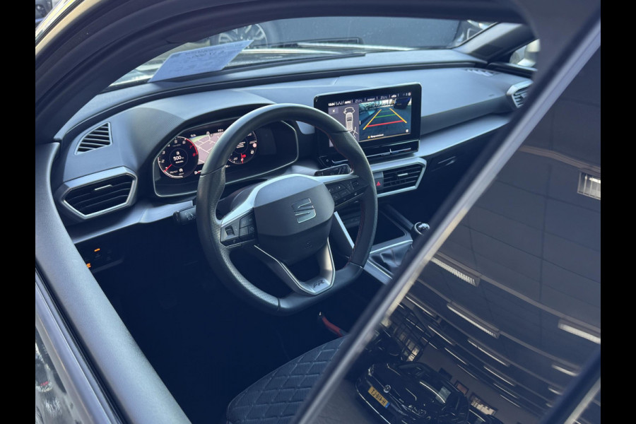 Seat Leon Sportstourer 1.0 TSI FR Business Intense NL-AUTO | CAMERA | STOEL/STUUR VERWARMING