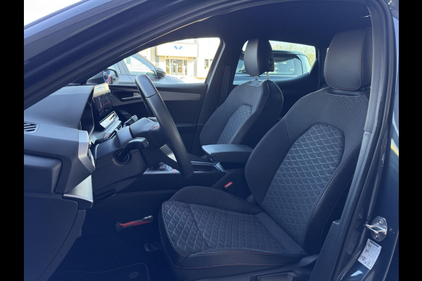 Seat Leon Sportstourer 1.0 TSI FR Business Intense NL-AUTO | CAMERA | STOEL/STUUR VERWARMING