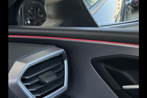 Seat Leon Sportstourer 1.0 TSI FR Business Intense NL-AUTO | CAMERA | STOEL/STUUR VERWARMING