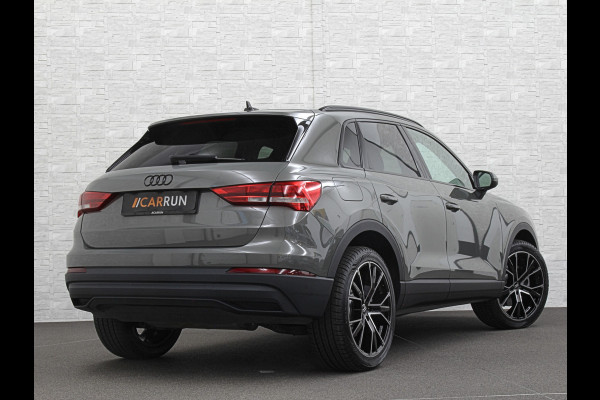 Audi Q3 45 TFSI e 245PK Hybrid | 96% SOH | Cruise Contol | Getint Glas | Dodehoek | Carplay | Navi | Chronos Grau | Side Assist |  30dkm! | 2022 | Rijklaarprijs incl. 12 mnd. Bovag Garantie.