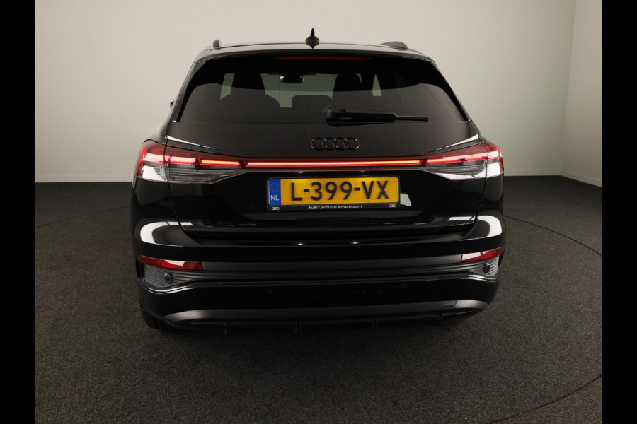 Audi Q4 e-tron 40 Launch edition S Competition 77 kWh 204pk | SoH 93% | Panoramadak | Head-up Display | Navigatie | Stoelverwarming