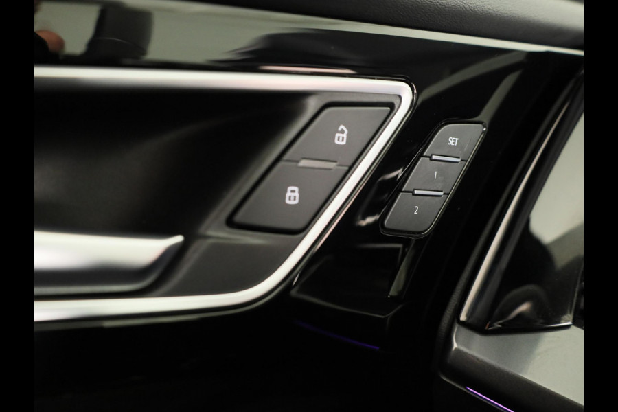 Audi Q4 e-tron 40 Launch edition S Competition 77 kWh 204pk | SoH 93% | Panoramadak | Head-up Display | Navigatie | Stoelverwarming