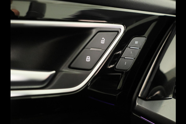 Audi Q4 e-tron 40 Launch edition S Competition 77 kWh 204pk | SoH 93% | Panoramadak | Head-up Display | Navigatie | Stoelverwarming