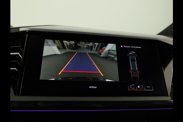 Audi Q4 e-tron 40 Launch edition S Competition 77 kWh 204pk | SoH 93% | Panoramadak | Head-up Display | Navigatie | Stoelverwarming