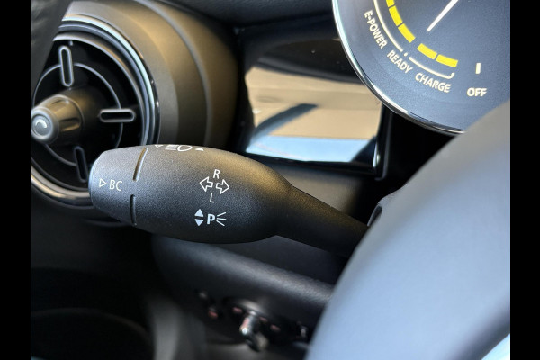 MINI Mini Electric Business Edition 33 kWh | PDC | Cruise Control | Climate Control | LED |