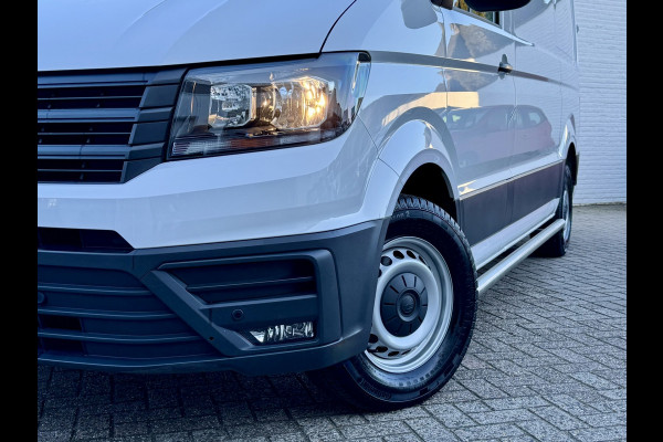 Volkswagen Crafter 2.0 TDI L3H3 Comfortline EURO 6 Fabrieksgarantie 2-2028 Airco Cruise Navi Voorruitverwarming Sensoren v/a