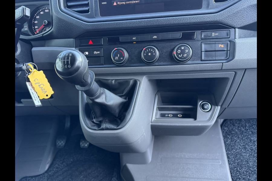 Volkswagen Crafter 2.0 TDI L3H3 Comfortline EURO 6 Fabrieksgarantie 2-2028 Airco Cruise Navi Voorruitverwarming Sensoren v/a