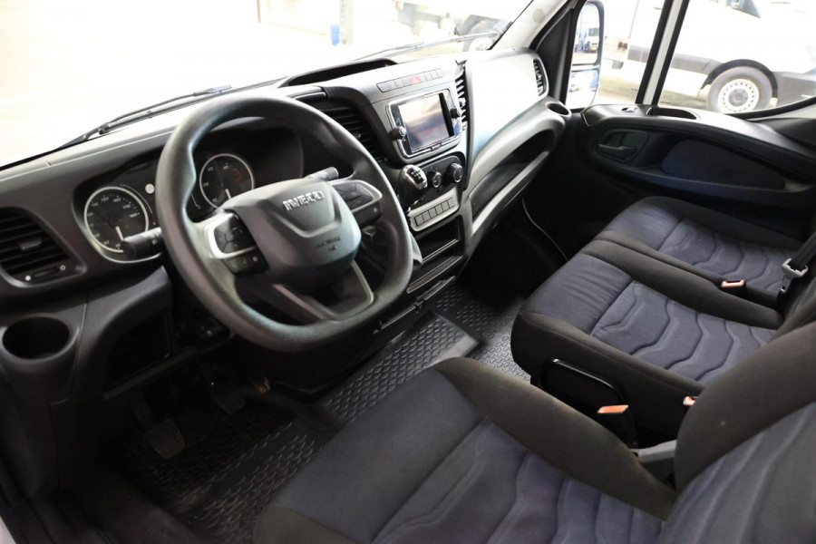 Iveco Daily 35C18HV 3.0 180PK L2H1 DUBBEL LUCHT