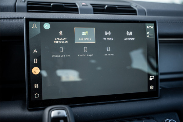 Land Rover Defender 110 P300e 110 FULL URBAN PACK ** Towing ** Cold Climate ** 23inch ** HSE X-Dynamic