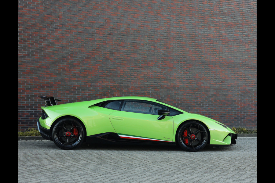 Lamborghini Huracan 5.2 V10 Performante | Verde Ithaca - Lift - Camera