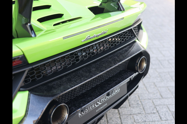 Lamborghini Huracan 5.2 V10 Performante | Verde Ithaca - Lift - Camera