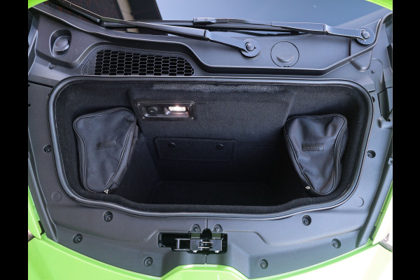 Lamborghini Huracan 5.2 V10 Performante | Verde Ithaca - Lift - Camera