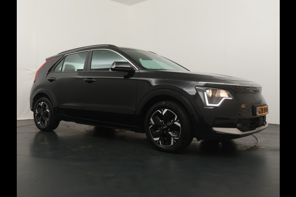 Kia Niro EV DynamicLine 64.8 kWh Airco - Apple Carplay/Android Auto - Cruise Control - Navigatie - Achteruitrijcamera - Fabrieksgarantie tot 02-2032
