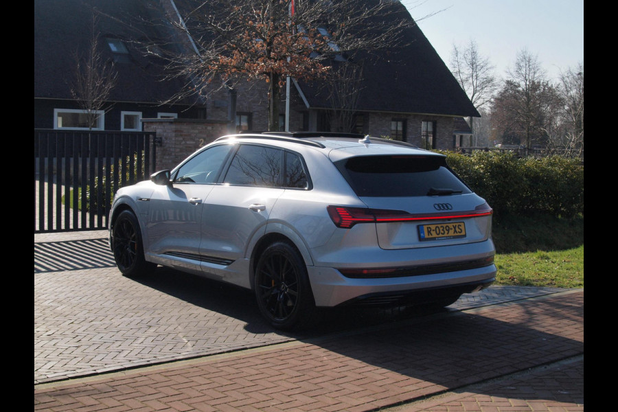 Audi e-tron 55 quattro Advanced edition Plus 95 kWh | SOH 94% | Panoramadak | Trekhaak | 21 Inch | Camera | NL-Auto