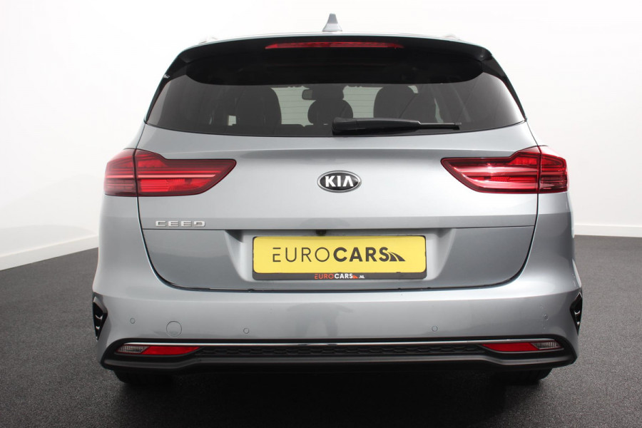 Kia Ceed Sportswagon 1.4 T-GDi Automaat DynamicLine | Panoramadak | Adaptive Cruise Control | Lane Assist | Camera | Stoel/Stuurverwarming | Apple Carplay/Android Auto | JBL Soundsystem | Navigatie |
